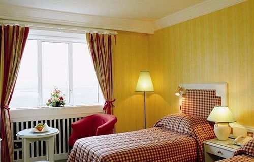 Riverside Park Hotel Macroom Kültér fotó